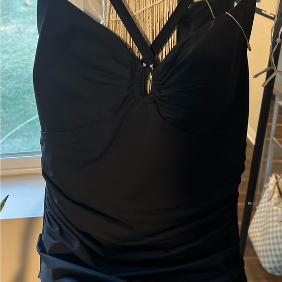 SHAPELLX  Smart Sculpt U-Ring Cut Out Shaping Swimsuit - NWT - Picture 6 of 8